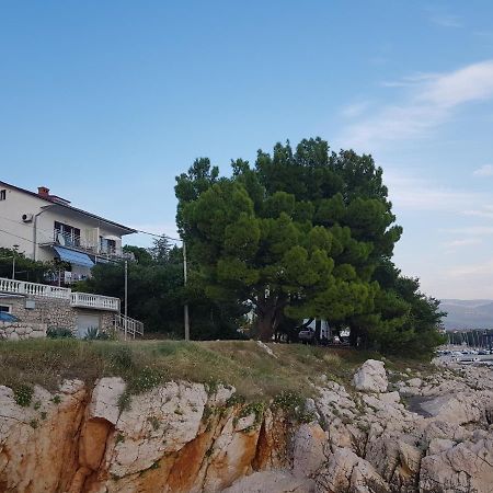 Apartments Jenny Novi Vinodolski Exterior foto